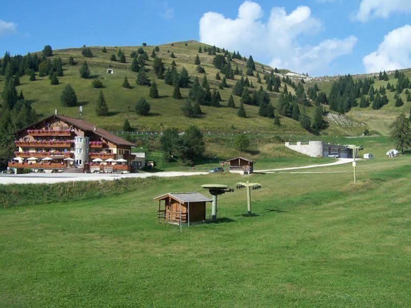 Hotel La Baita Folgaria Esterno foto